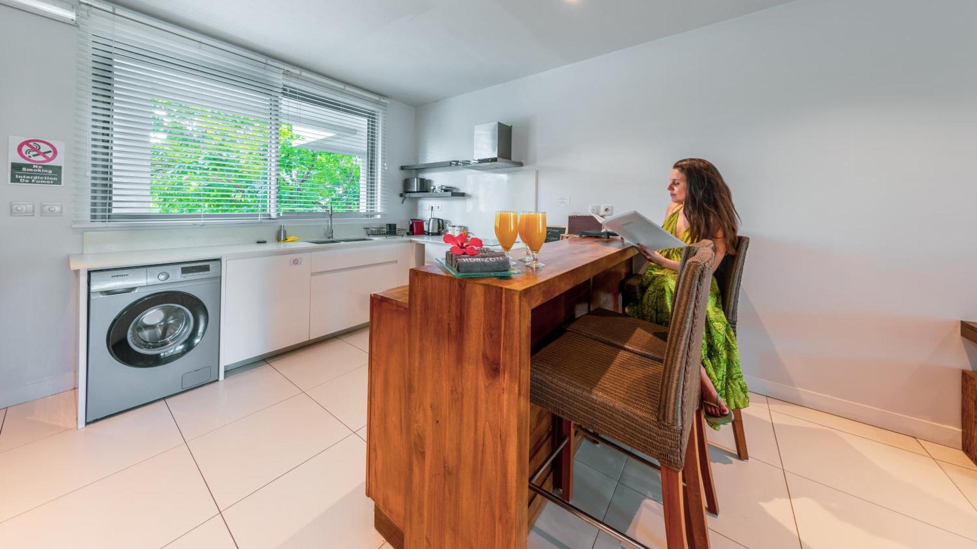 เวสต์ โคสต์ มารีน่า Apartment ริวิแยร์นัวร์ ภายนอก รูปภาพ