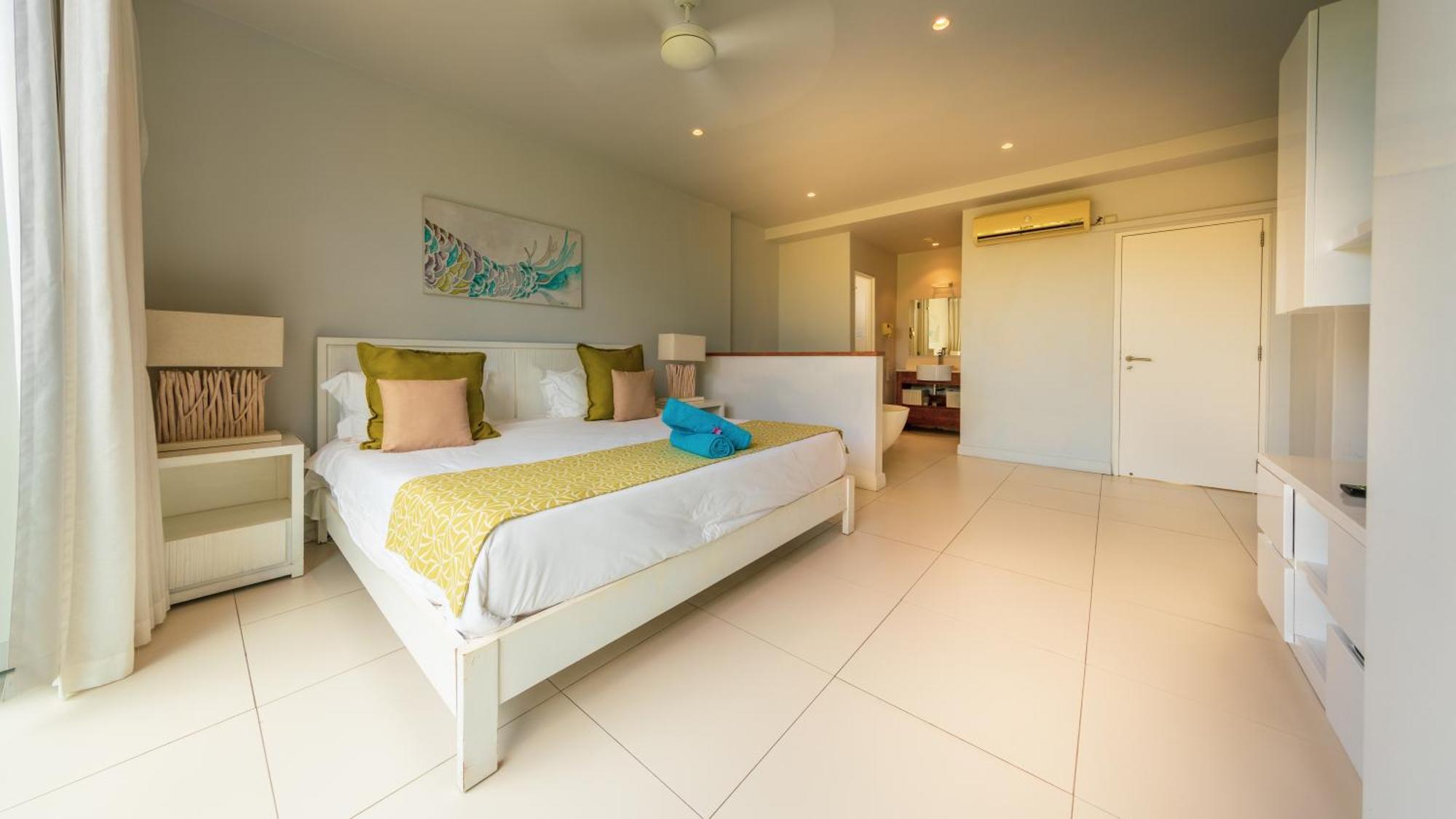 เวสต์ โคสต์ มารีน่า Apartment ริวิแยร์นัวร์ ภายนอก รูปภาพ