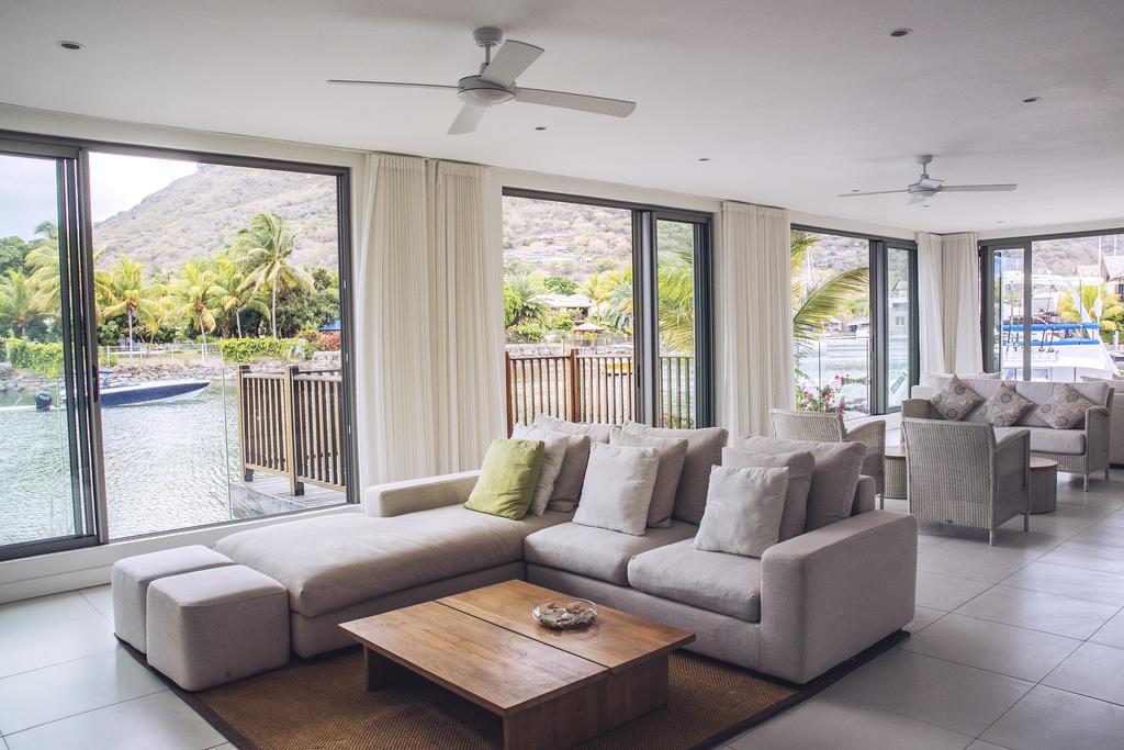 เวสต์ โคสต์ มารีน่า Apartment ริวิแยร์นัวร์ ภายนอก รูปภาพ