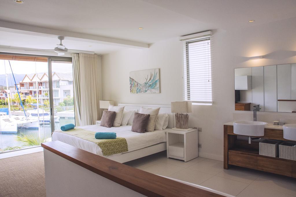 เวสต์ โคสต์ มารีน่า Apartment ริวิแยร์นัวร์ ภายนอก รูปภาพ