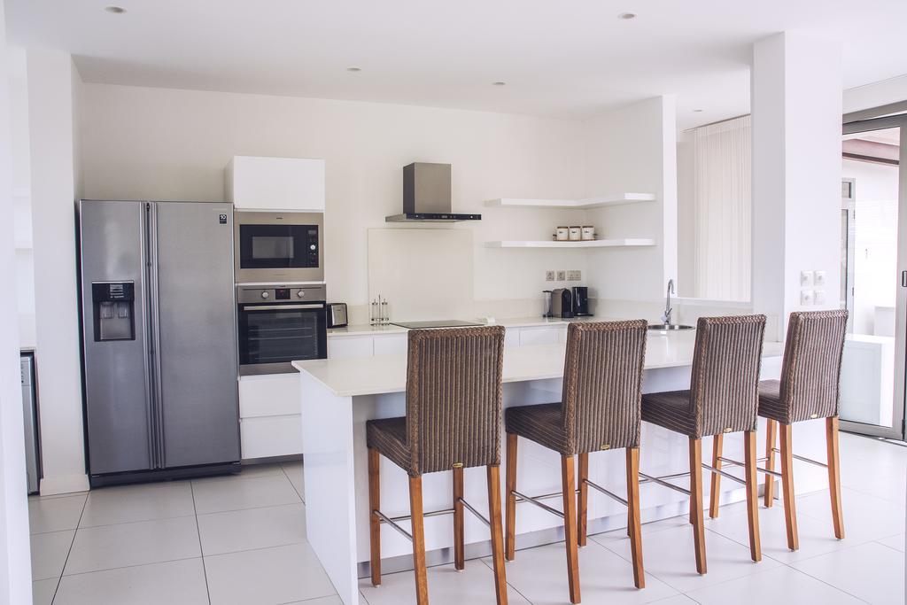เวสต์ โคสต์ มารีน่า Apartment ริวิแยร์นัวร์ ภายนอก รูปภาพ